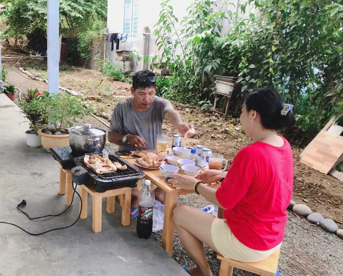 Pun Corner Homestay Chi Khu Co Ong Bagian luar foto