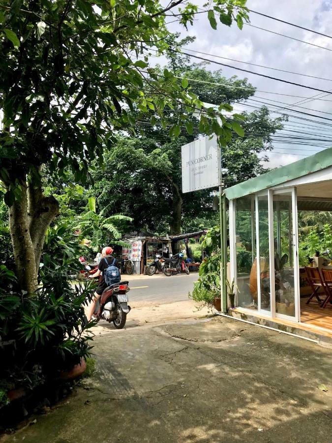 Pun Corner Homestay Chi Khu Co Ong Bagian luar foto